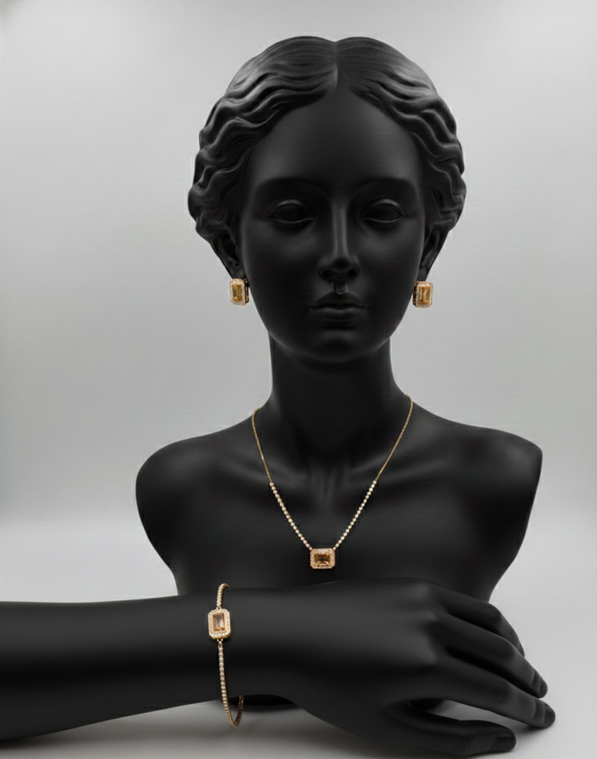 🔥 Stunning gold three piece jewellery set ✨