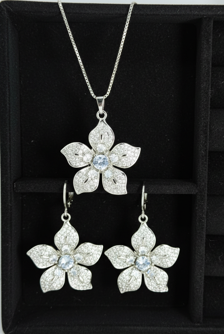 Sparkle‑filled Flower Jewellery Set