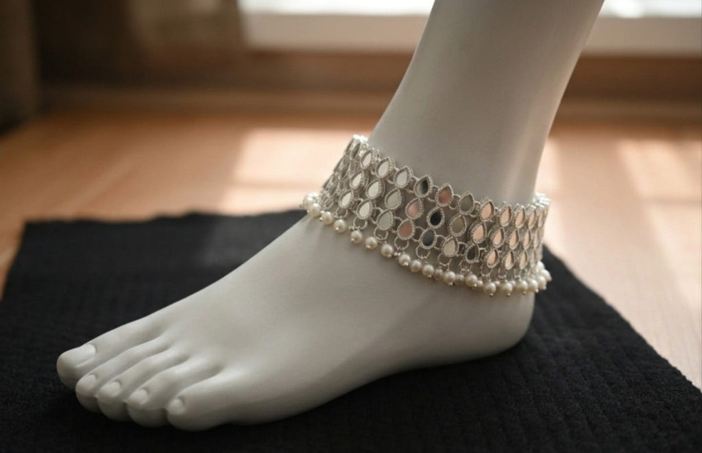 Silver Mirror Anklet with Pearl Accents