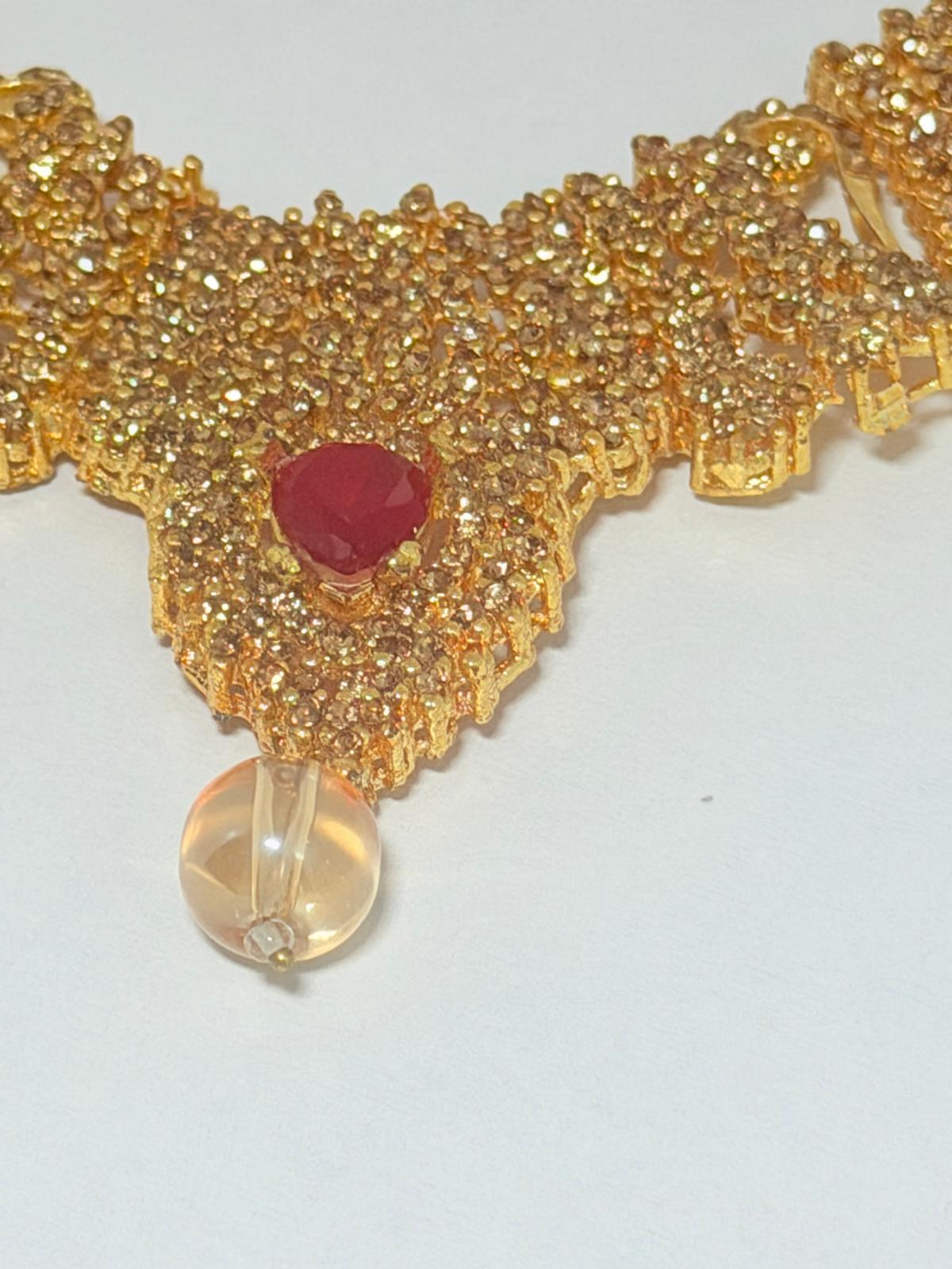 ✨ *Gorgeous gold‑plated necklace & earring set* that screams luxe vibes ✨.