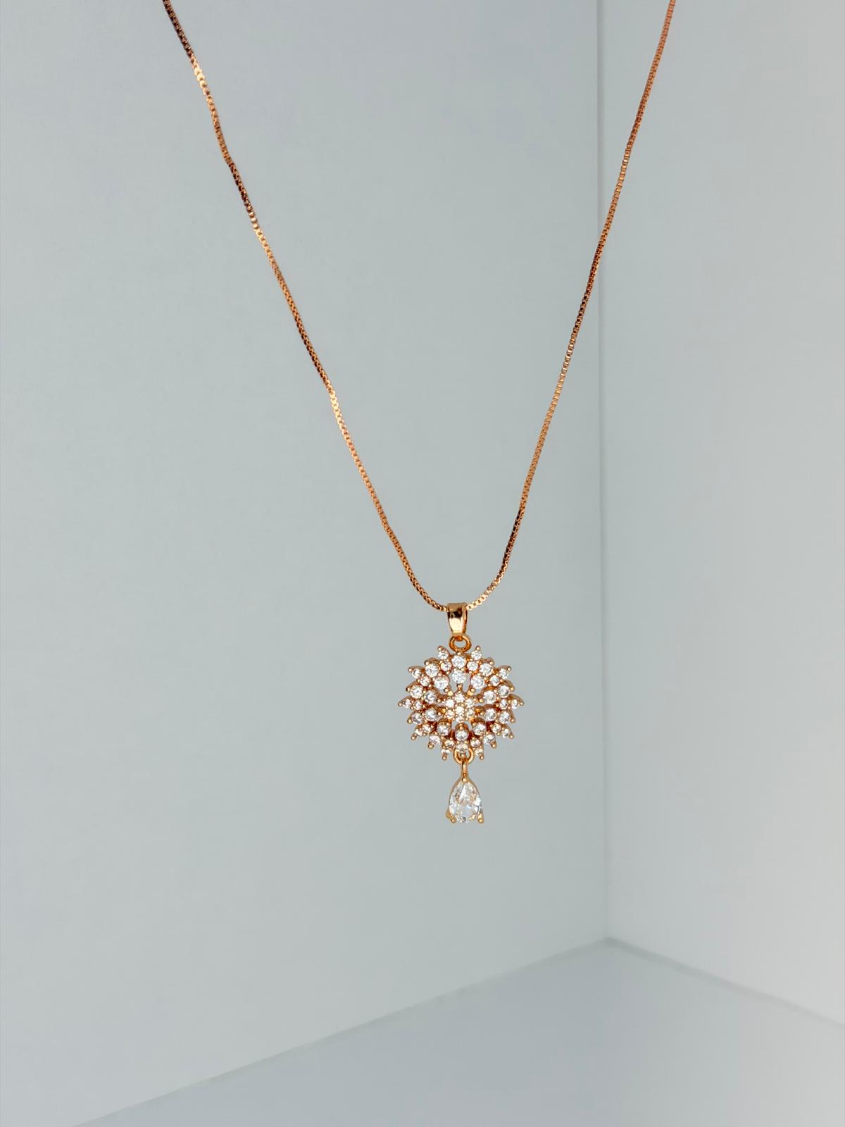 ✨ *Gold & Diamond‑sparkle Jewellery Set* ✨