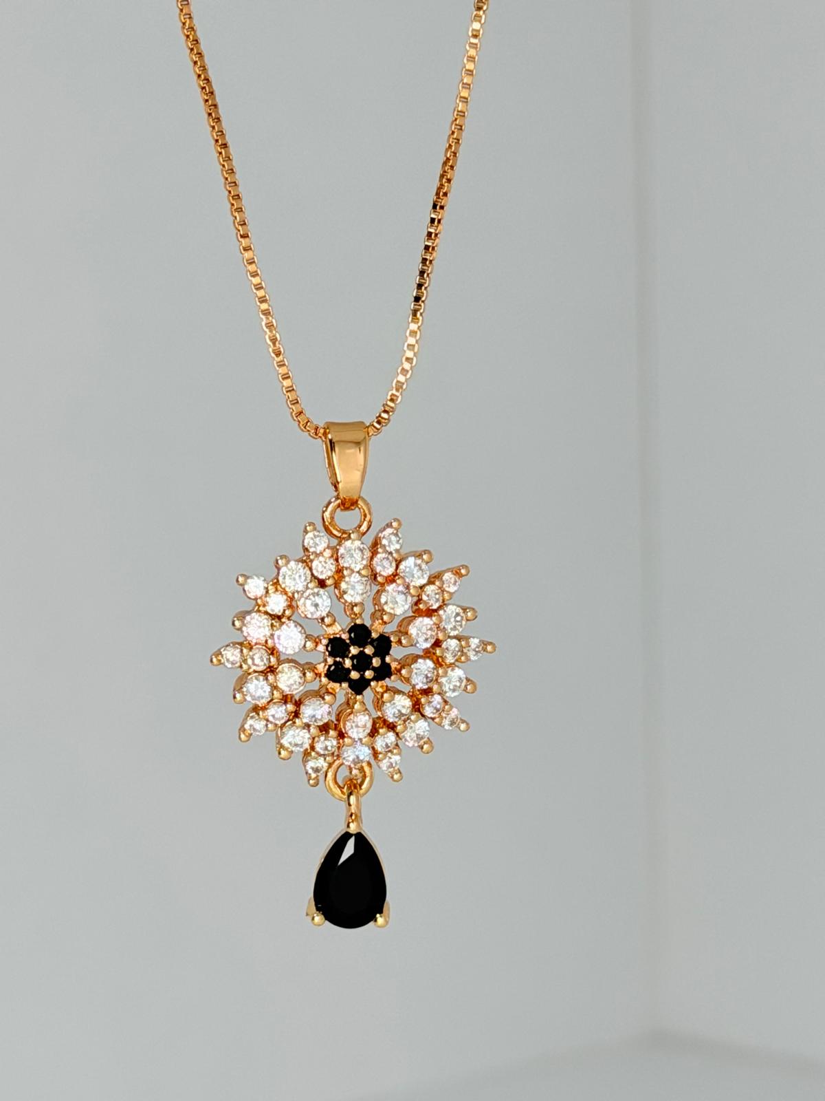 🔹 *Stunning Gold Jewellery Set ✨* – necklace & earrings combo that screams elegance!