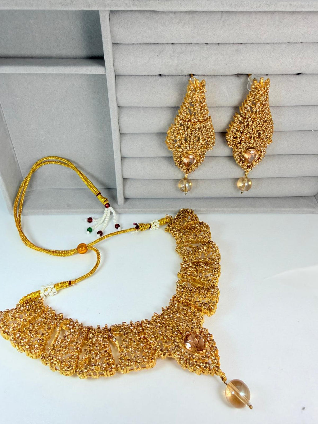 ✨ Regal gold‑plated necklace & earring set ✨