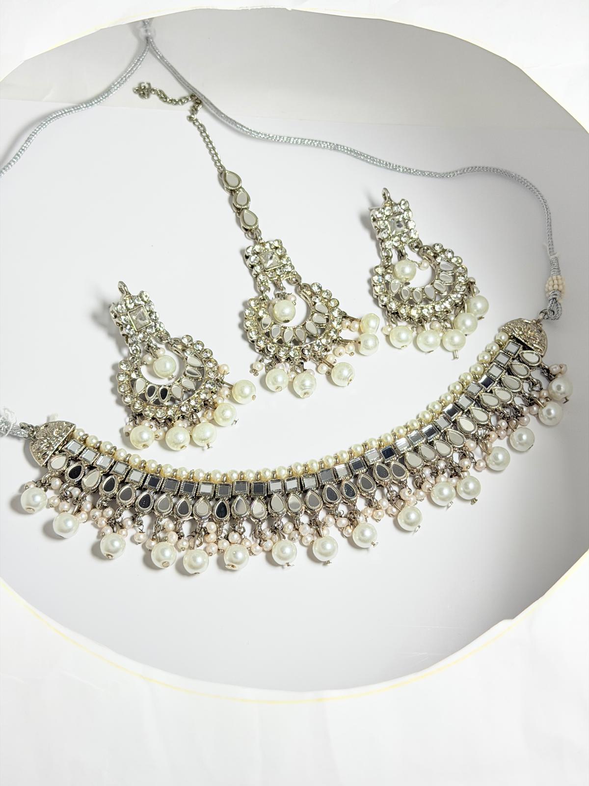 Stunning Pearl & Crystal Choker Set