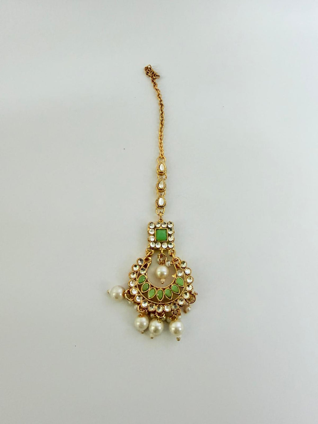Stunning gold-toned necklace set with mint green stones & pearl