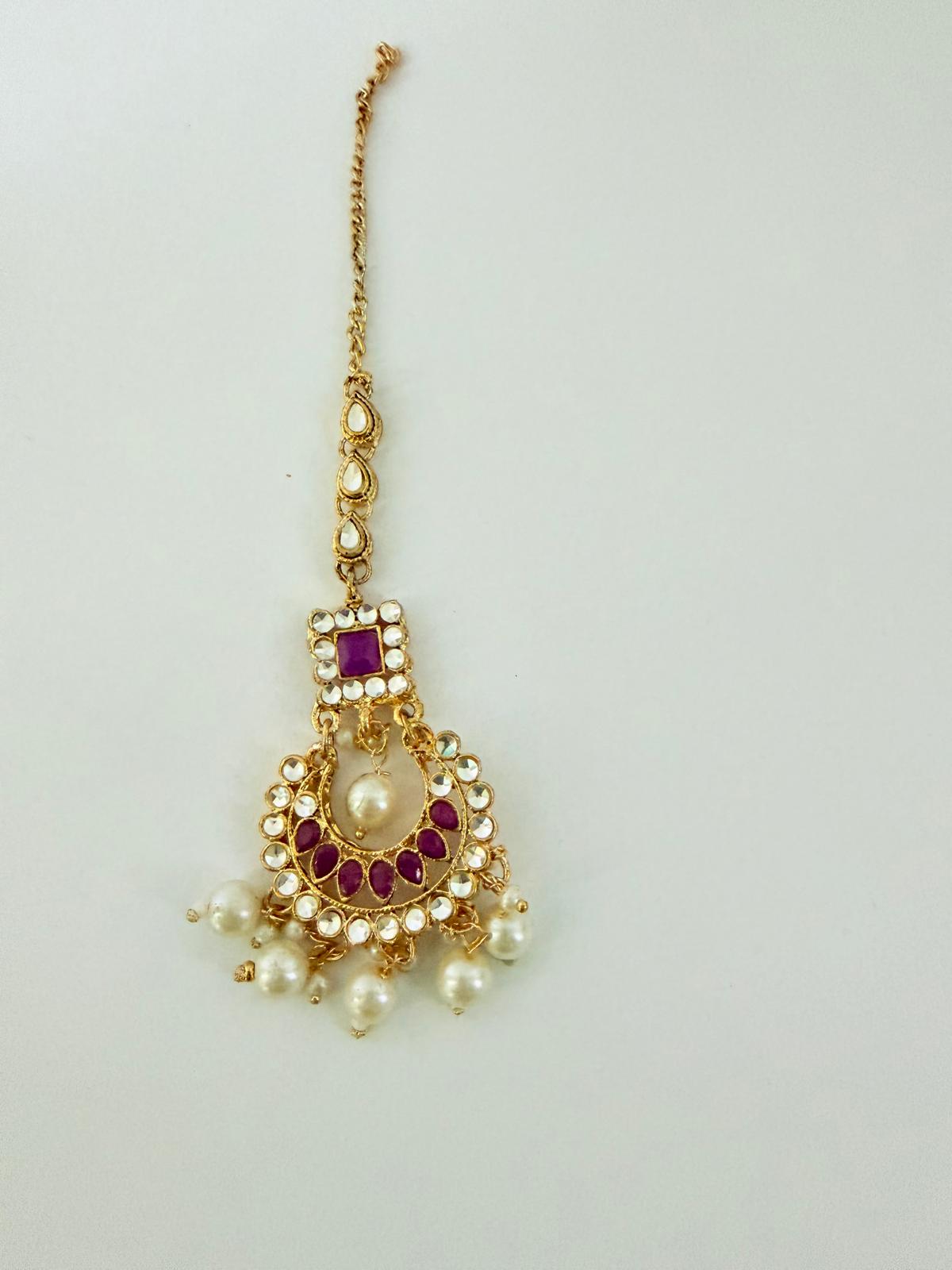 Stunning gold-toned choker necklace set with purple & pearl accents
