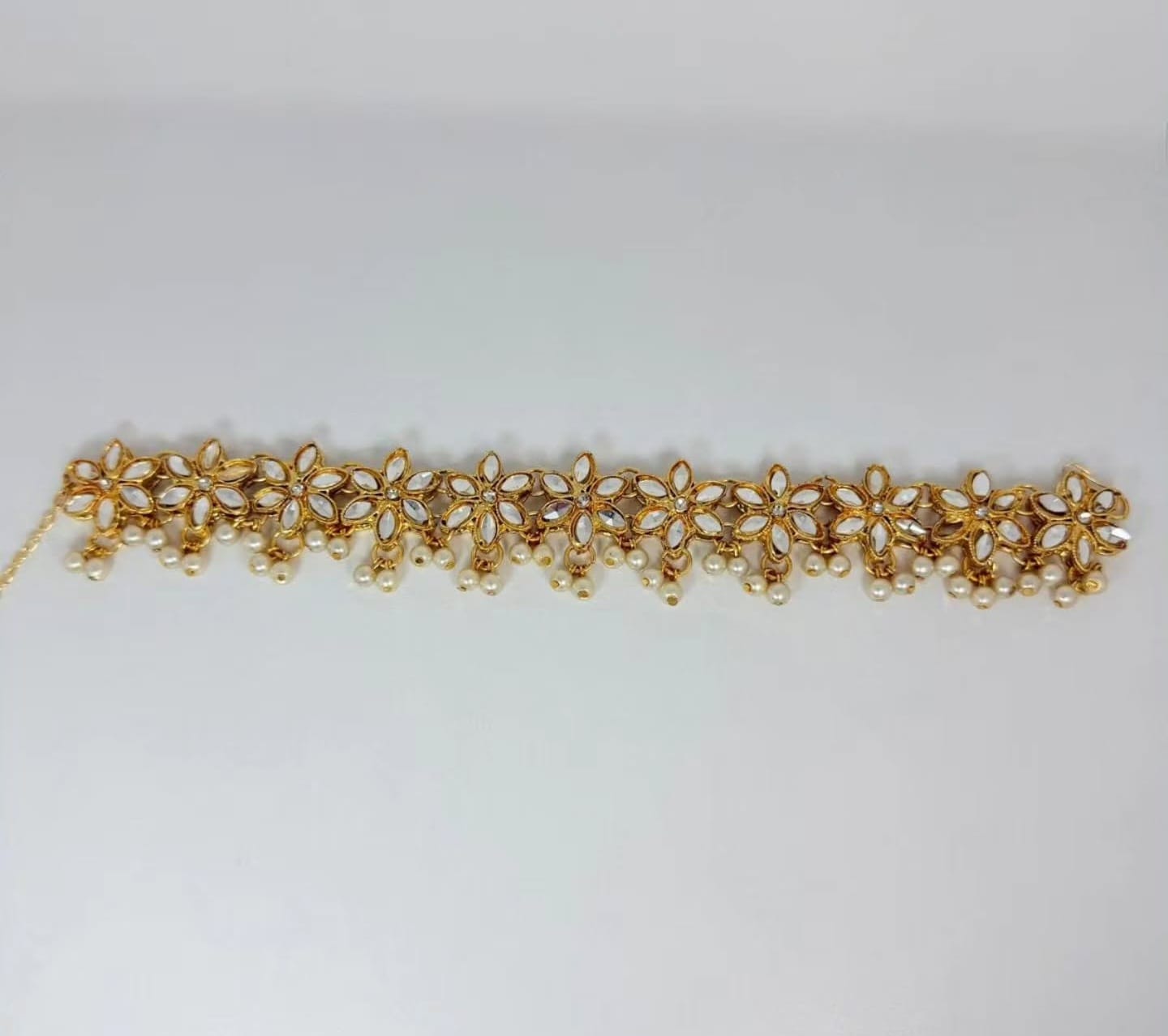 Gorgeous Gold Floral Anklet with Pearls