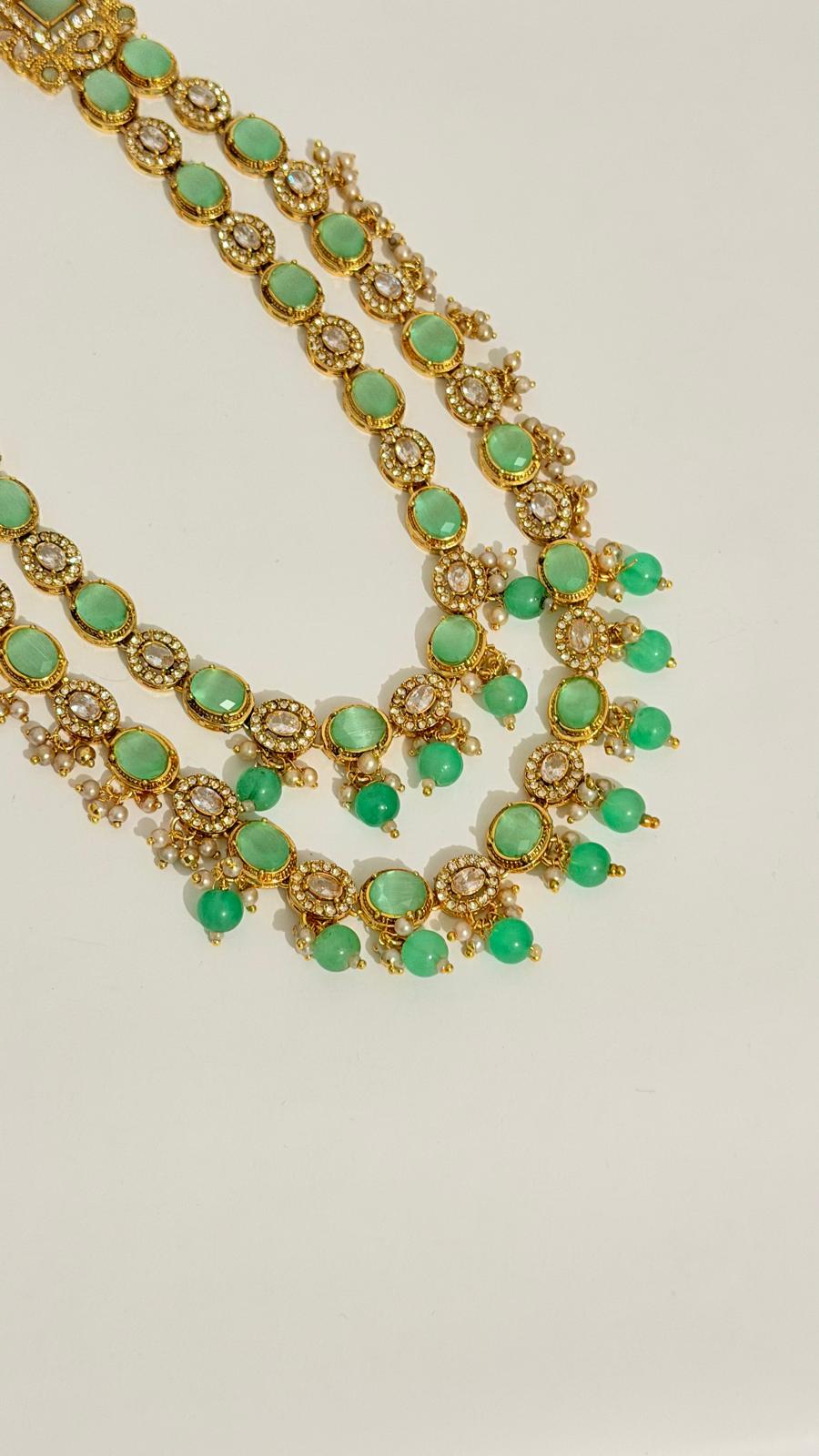 ✨ Stunning gold-toned necklace & earring set with vibrant mint-green stones & pearls ✨